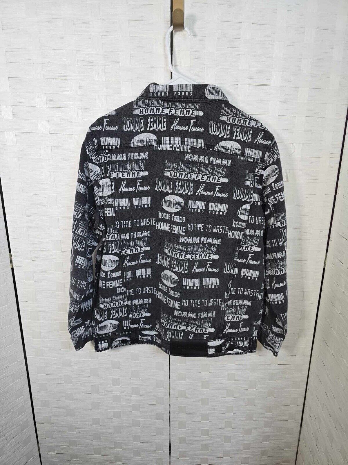 Homme + Femme Men's Black All Over Logo Print Button Front Denim Jacket Small