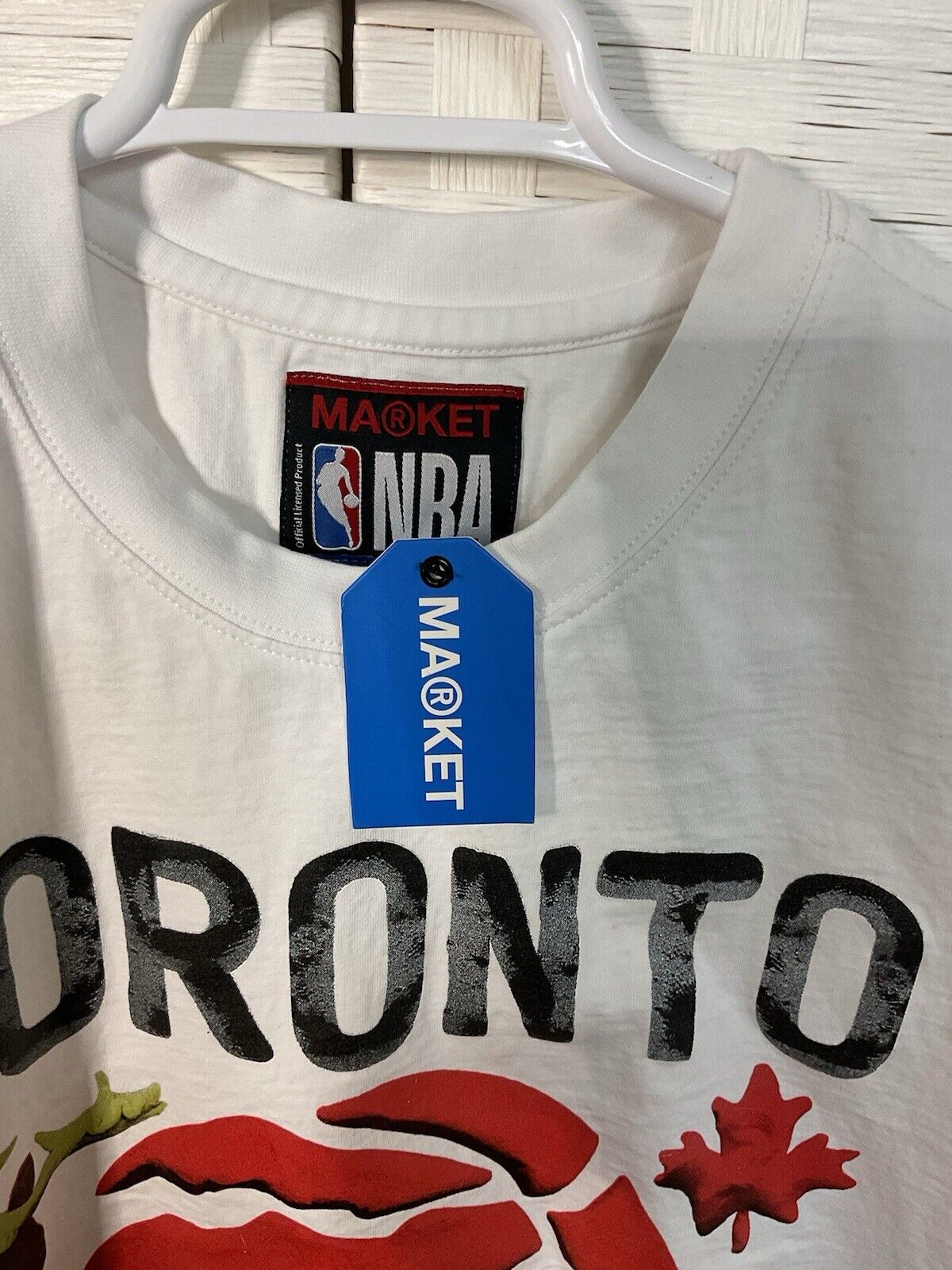 Chinatown Market x Toronto Raptors T Shirt - Medium