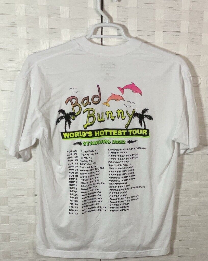 Bad Bunny 2022 Un Verano Sin Ti  Tour Reggaeton Official Merch T Shirt Size L